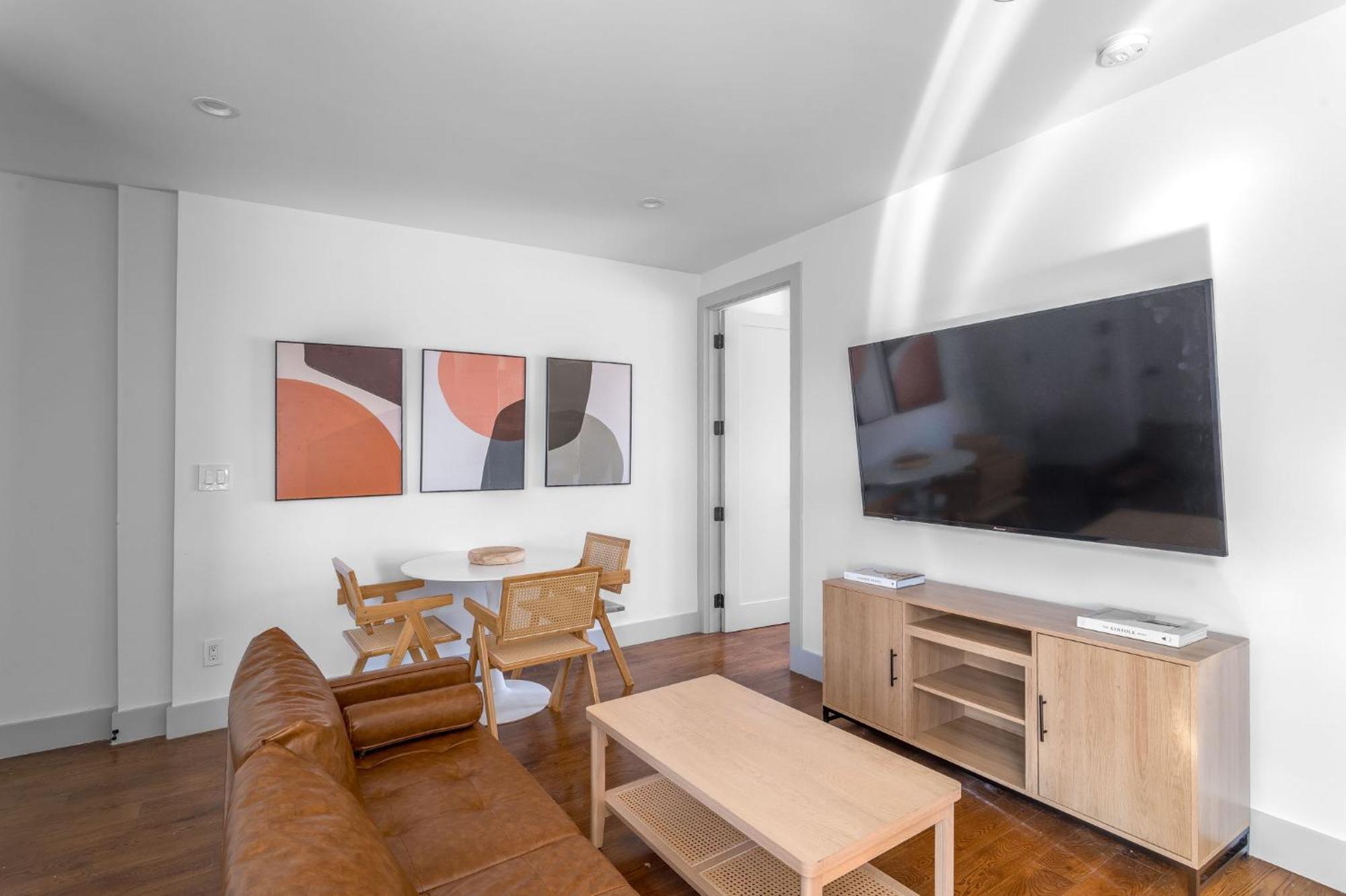 Apartamento Cozy East Village 3bedroom 2bath Near Tompkins Square Park & Lower East Side Nova York